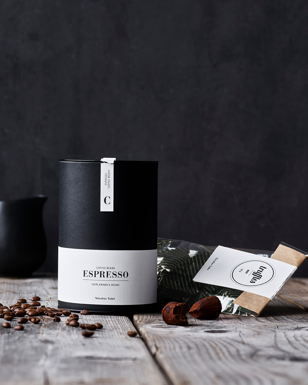 Chocolate Truffle w. Mint, 110 g Chocolate Truffle w. Mint, 110 g.