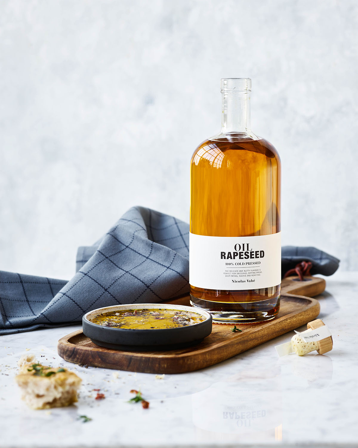 Rapeseeds Oil, Cold Pressed, 70 cl Rapeseeds Oil, Cold Pressed, 70 cl.