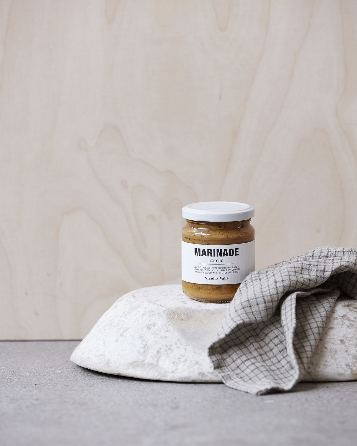 Marinade, Coconut & Mango, 200 g Marinade, Coconut & Mango, 200 g.