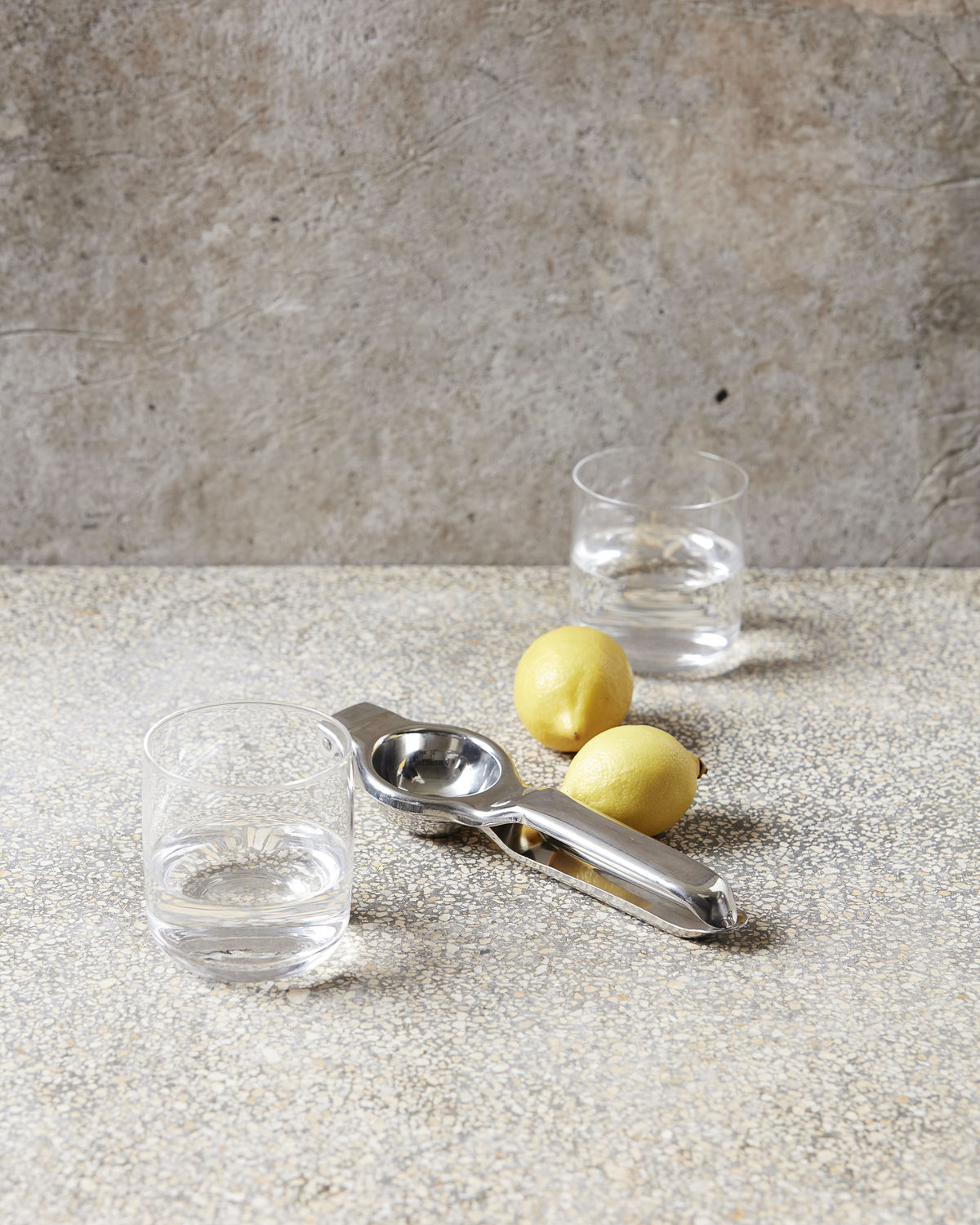 Lemon squeezer, Use 2 Lemon squeezer, Use