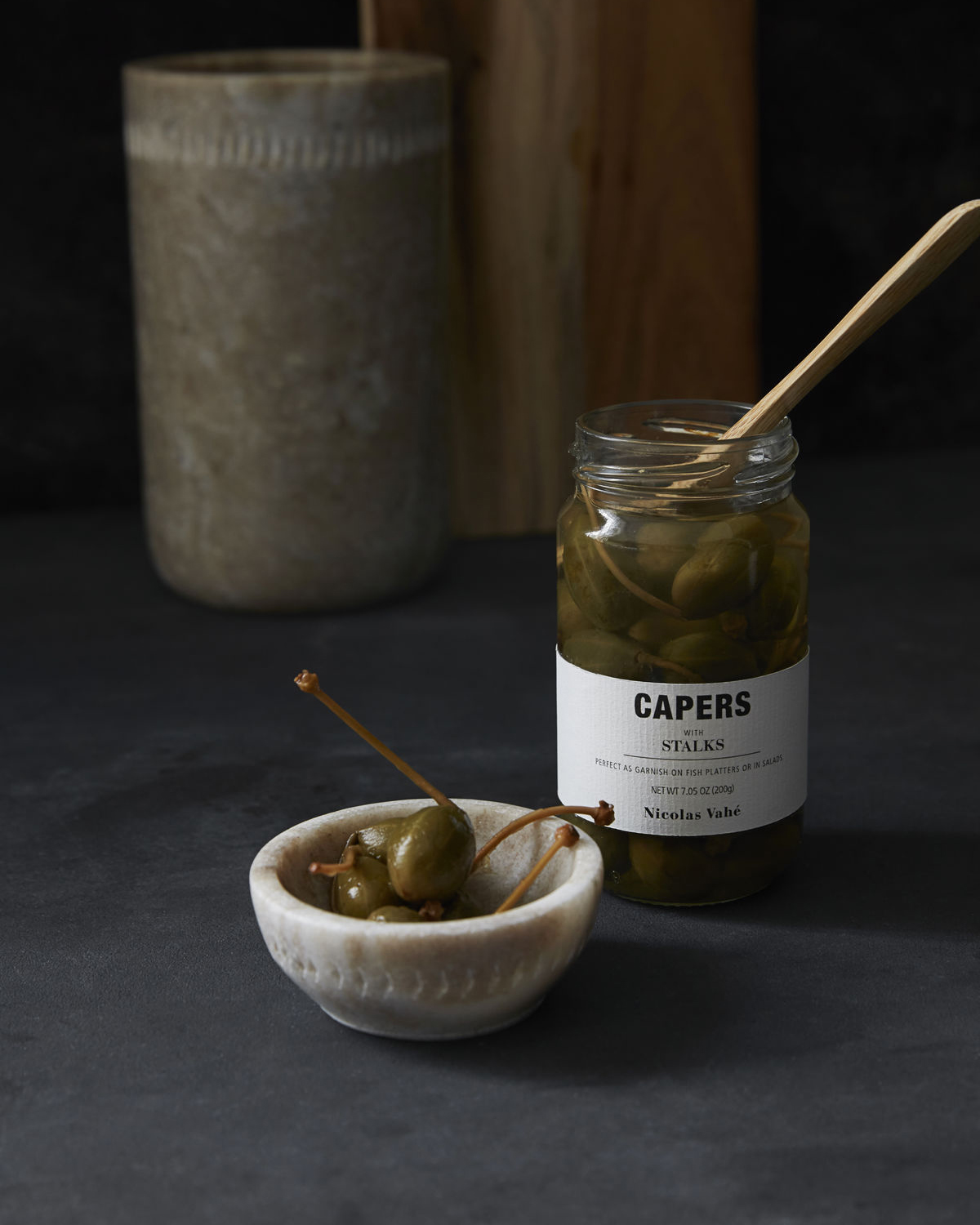 Capers, with stalks, 200 g Capers, with stalks, 200 g.