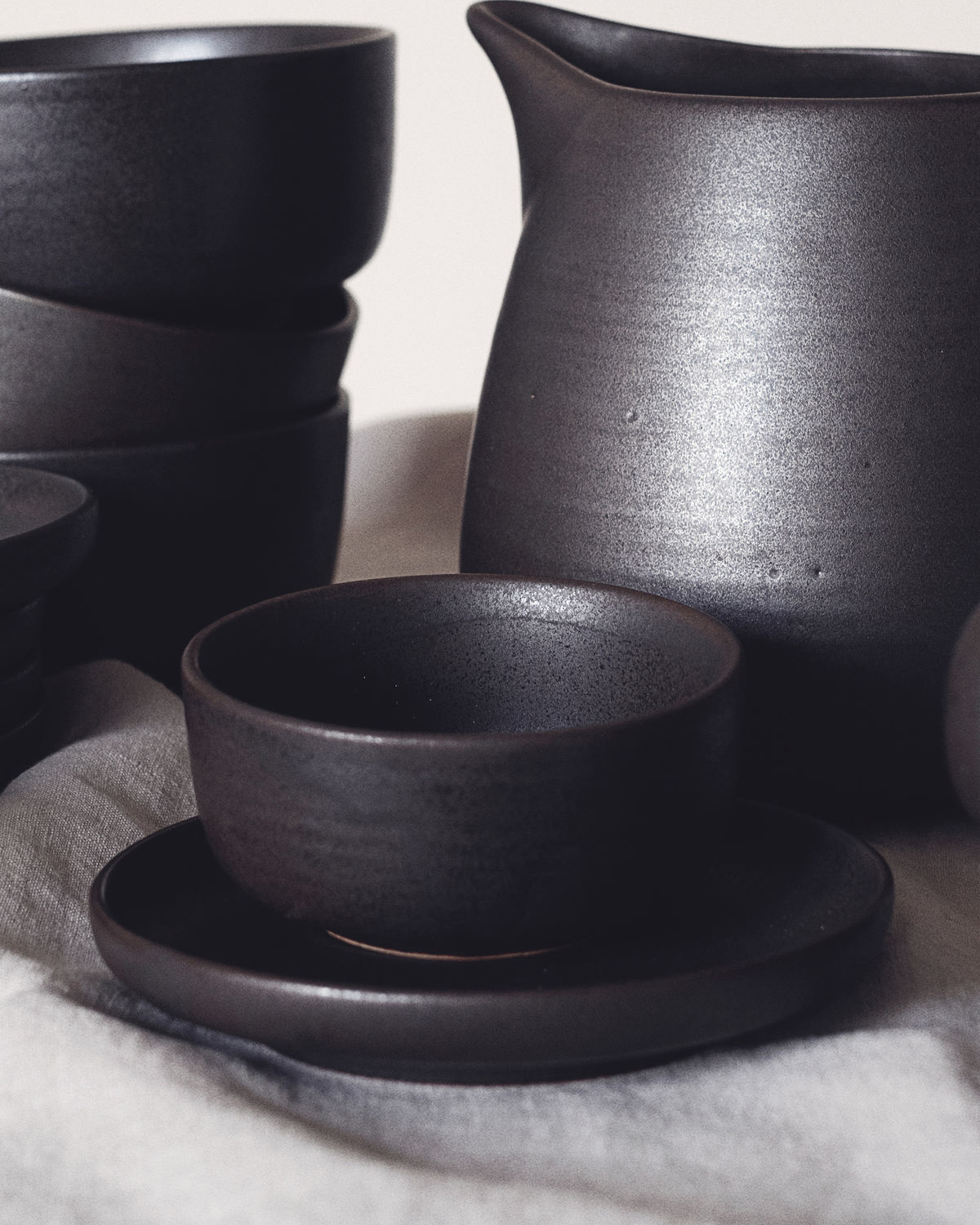 Bowl, Forest, Black/Brown, Finish/Colour may vary 2 Bowl, Forest, Black/Brown, Finish/Colour may vary