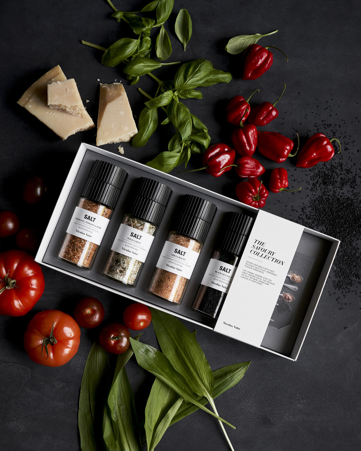 Gift box, Nicolas Vahé Savoury, 130 g., 85 g., 120 g., 115 g Gift box, Nicolas Vahé Savoury, 130 g., 85 g., 120 g., 115 g.