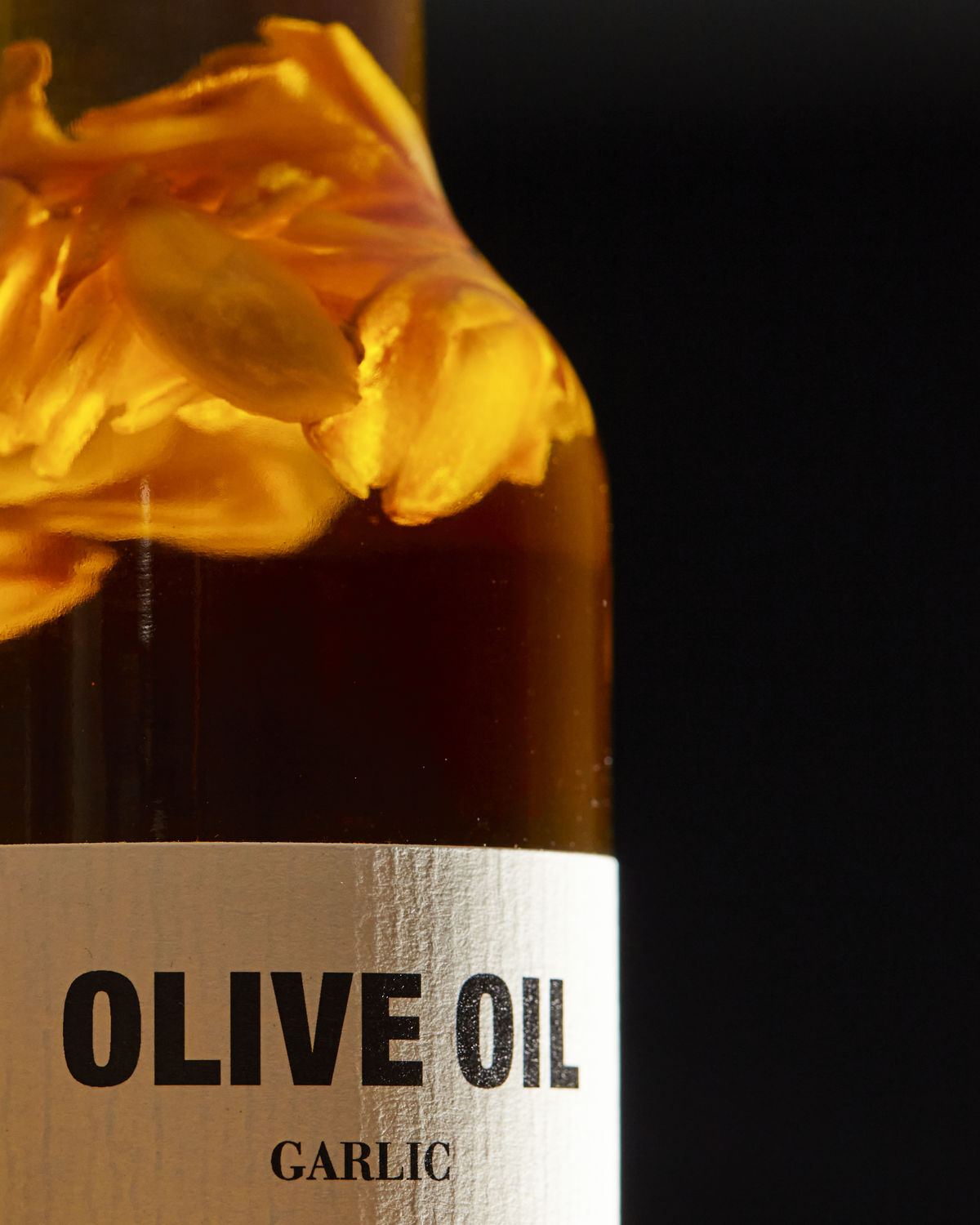 Olive oil with garlic, 25 cl.